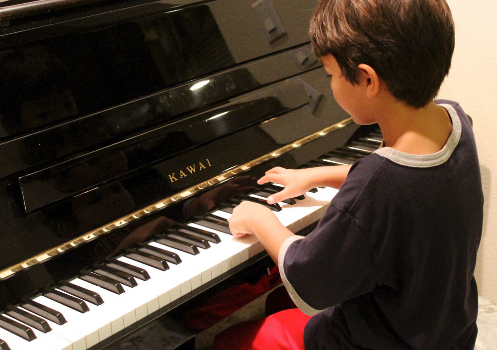 YAMAHA piano